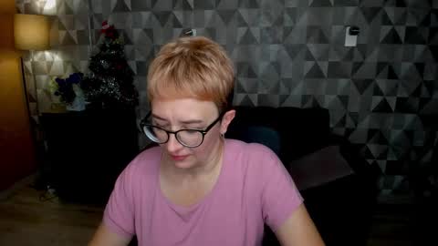 Jully online show from January 2026 06:38:01 AM