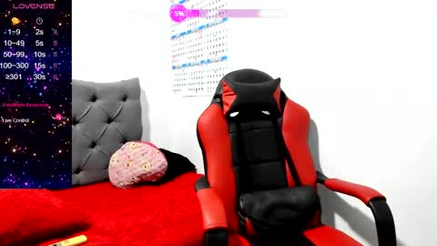 Snapshot of julya_smith_69 chatting on December 2024 04:27:02 PM Julya Smith online show from December 2024 04:27:02 PM