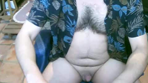 Mia online show from September 2025 12:49:02 PM