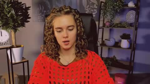 Snapshot of junewoods chatting on November 2025 12:15:02 PM junewoods online show from November 2025 12:15:02 PM