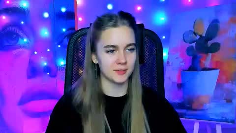 Snapshot of junewoods chatting on December 2025 06:30:02 AM junewoods online show from December 2025 06:30:02 AM