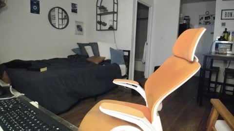 Junior Madison online show from February 2026 03:37:02 AM