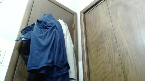 Snapshot of junk_yard_dog chatting on May 2026 11:38:01 AM Dave online show from May 2026 11:38:01 AM