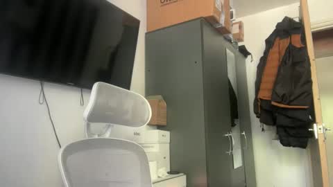 Snapshot of junky345 chatting on September 2025 02:00:02 PM Junky online show from September 2025 02:00:02 PM