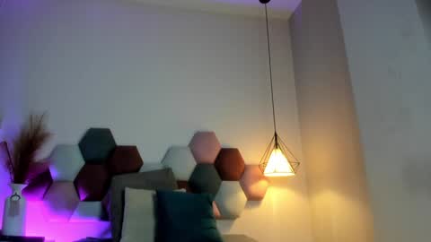 Jupiter Fox online show from January 2025 11:45:02 AM