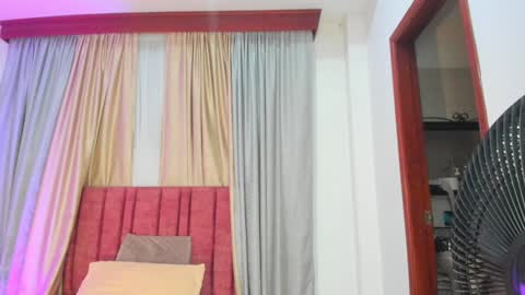 Jupiter Fox online show from January 2025 11:30:02 AM