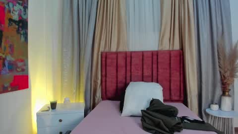 Jupiter Fox online show from March 2025 12:43:01 AM