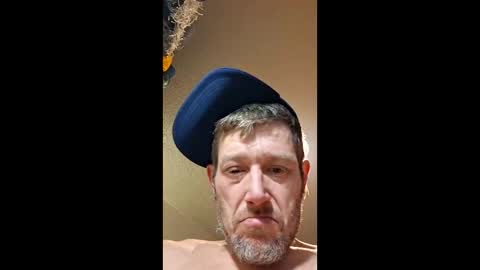 jusntym online show from February 2026 12:01:02 PM