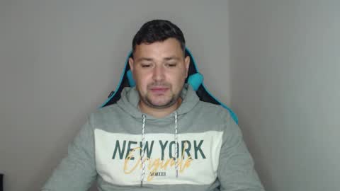 Alex online show from November 2025 11:21:02 AM