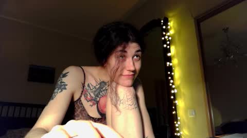 Ginger Curly online show from March 2026 09:21:01 PM