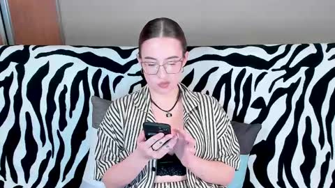 Nika and Mark online show from January 2025 12:47:02 PM