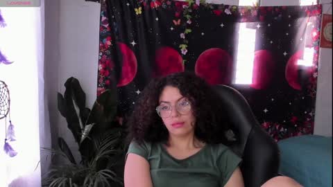 Snapshot of just_katiex chatting on January 2025 08:43:01 PM Sofia online show from January 2025 08:43:01 PM