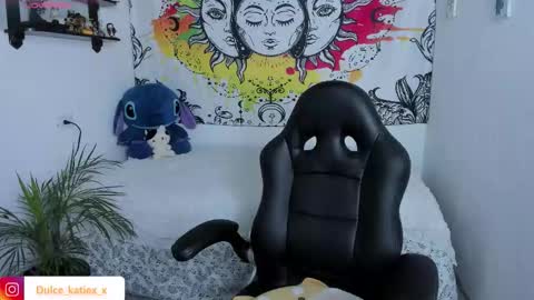 Sofia online show from December 2025 11:59:01 AM