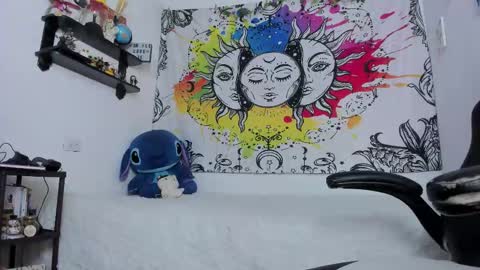 Sofia online show from January 2026 07:11:01 PM