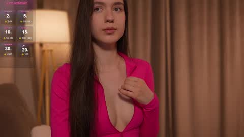 Snapshot of justbarbie_new_ chatting on February 2025 07:09:01 PM Katarina online show from February 2025 07:09:01 PM