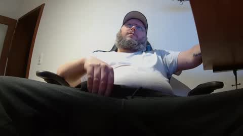 Just Flo ---  online show from February 2025 04:07:01 AM