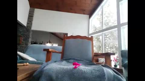 Gil indpendant model exhibitionnist online show from December 2024 01:22:01 PM