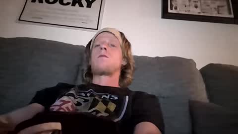 justhavingfun111 online show from September 2025 03:53:01 AM