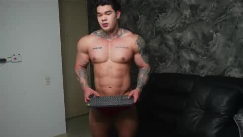 justin clark1 online show from December 2025 04:33:02 AM