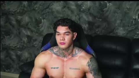 Snapshot of justin_clark1 chatting on June 2026 04:15:01 AM justin clark1 online show from June 2026 04:15:01 AM