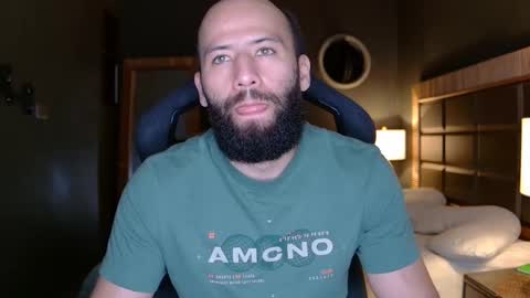 Justin online show from November 2025 01:37:01 AM