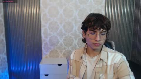 Snapshot of justin_tay1 chatting on February 2026 03:36:02 AM justin online show from February 2026 03:36:02 AM