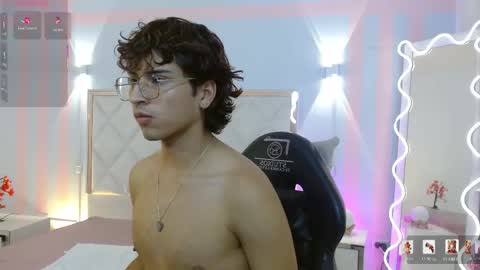 Snapshot of justin_tay1 chatting on March 2026 05:08:02 AM justin online show from March 2026 05:08:02 AM