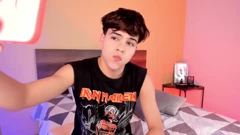 Justin online show from February 2025 12:36:01 PM