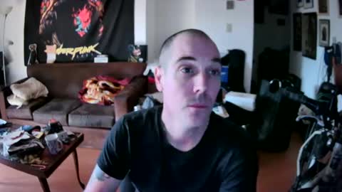 justinelsmith online show from October 2025 12:32:01 AM