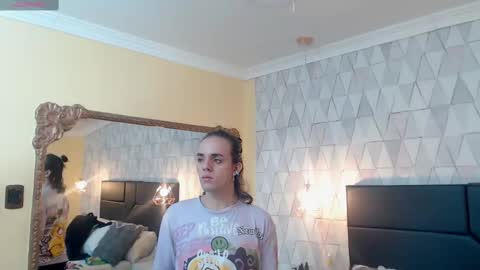 Justine online show from February 2025 03:56:02 AM