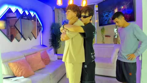 justingtime21 online show from May 2026 09:49:01 AM