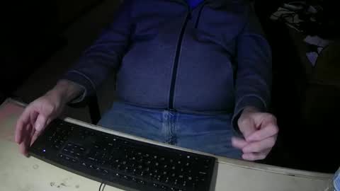 Justme39057 online show from October 2025 07:22:02 PM