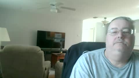 Snapshot of justmedm64 chatting on December 2024 05:14:01 PM justmedm64 online show from December 2024 05:14:01 PM