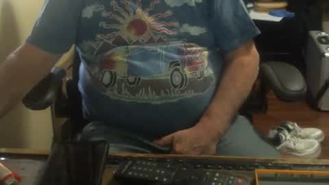 justmeohio online show from April 2026 05:26:01 PM