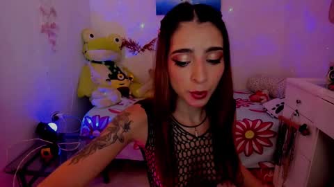 Mia online show from February 2025 11:44:02 PM