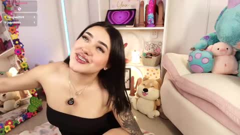 Snapshot of justonecute chatting on April 2026 01:56:02 AM Emy online show from April 2026 01:56:02 AM