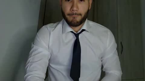 Justin online show from October 2025 08:50:02 PM