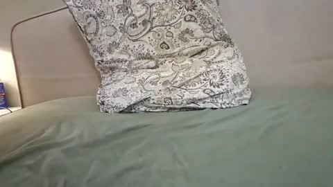 k938601 online show from December 2025 07:00:01 PM