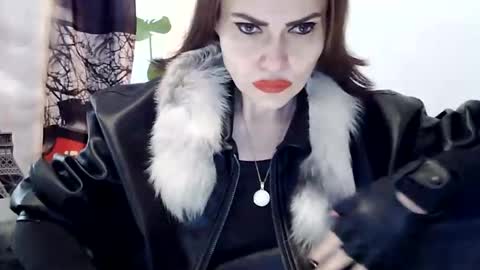 k_queen36 online show from February 2026 12:19:01 PM