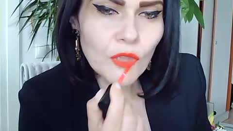 k_queen36 online show from June 2026 10:25:02 AM