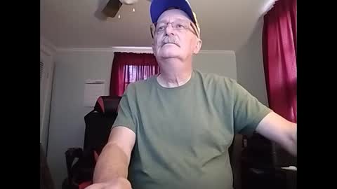 kabriggs136 online show from December 2024 09:28:01 PM