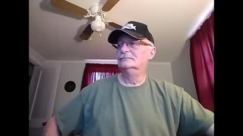 kabriggs137 online show from January 2025 10:12:02 PM