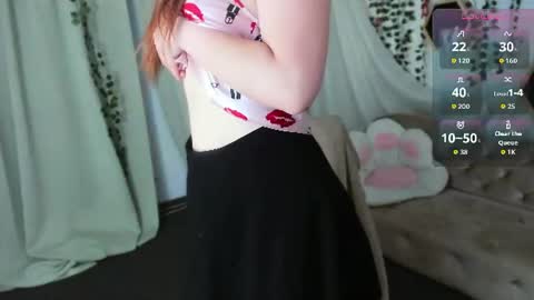 Snapshot of kacey_love chatting on August 2026 06:10:02 PM Kacey online show from August 2026 06:10:02 PM