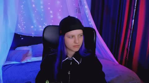 Snapshot of kaela_spell_ chatting on June 2026 01:07:02 AM kaela_spell_ online show from June 2026 01:07:02 AM
