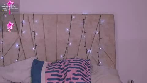 Snapshot of kaelaa18 chatting on December 2024 01:25:01 PM Kaela online show from December 2024 01:25:01 PM