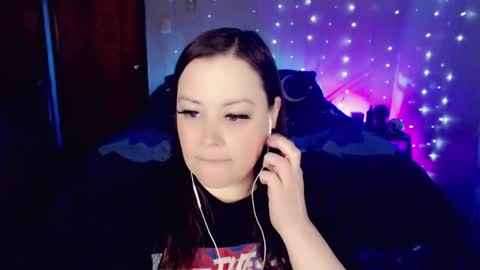 Snapshot of kaeli_day chatting on December 2024 08:27:02 PM Goddess Kaeli online show from December 2024 08:27:02 PM