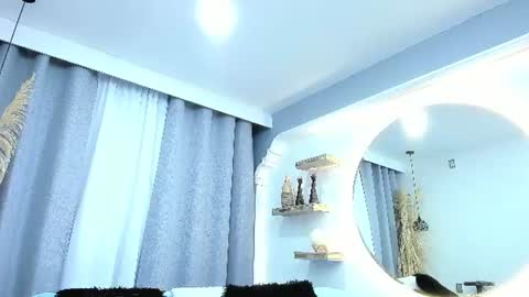 Snapshot of kagomme_h chatting on July 2026 09:04:02 AM Antonella online show from July 2026 09:04:02 AM