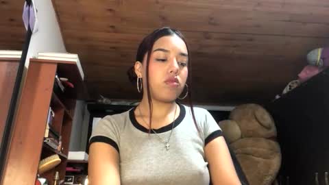 KAHELIINDEPENDENT MODEL online show from March 2026 10:27:01 PM