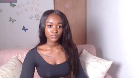 Snapshot of kaiadebayo chatting on November 2025 11:59:02 PM Angie online show from November 2025 11:59:02 PM