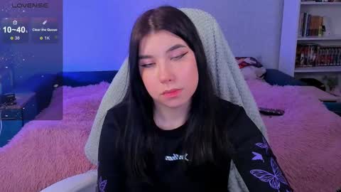 Kailey NONUDE online show from December 2024 06:20:02 PM